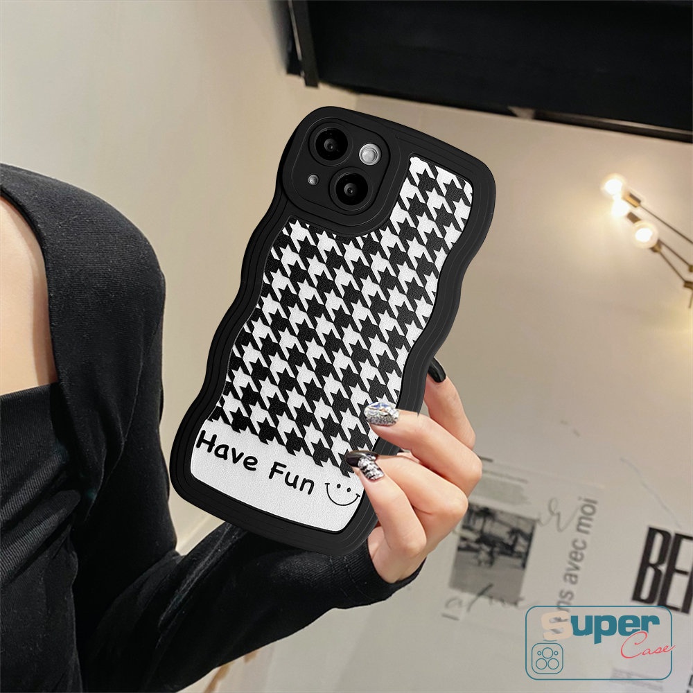 Ins Trend Casing Ponsel Motif Houndstooth Untuk Realme C55 C35 C15 C21Y C12 C11 C25s C25 C25Y 5 5s 6i 5i C3 C1 C20A C20 C11 2021 C20A Smiley Lucu Hitam Bergelombang Edge Case