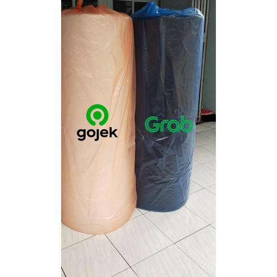 

BUBBLE WRAP / PLASTIK GELEMBUNG HITAM ROLL 50MX125CM (BACA DESKRIPSI)