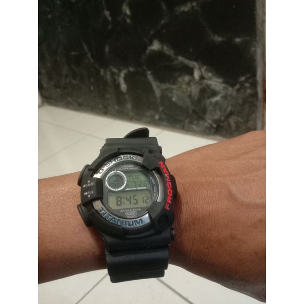 casio DW9900 frogman