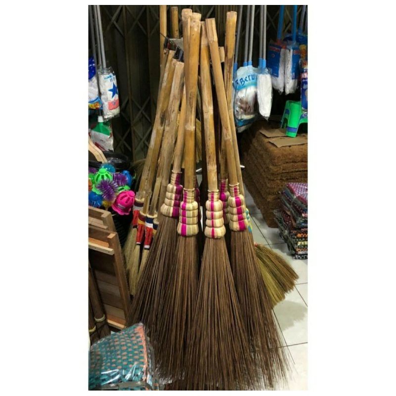 IR011 Sapu Lidi Jumbo Gagang / Sapu lidi Taman / Sapu lidi gagang Bambu