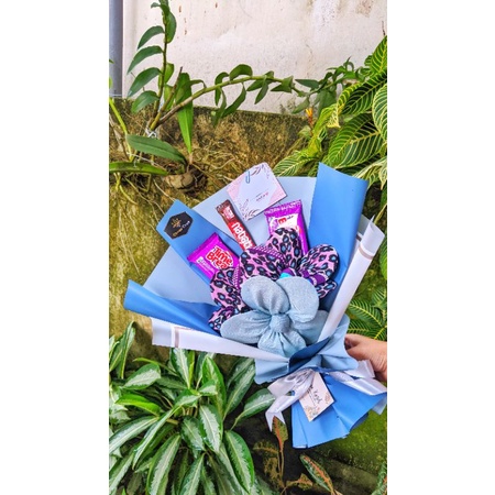 

Buket Hijab dan snack