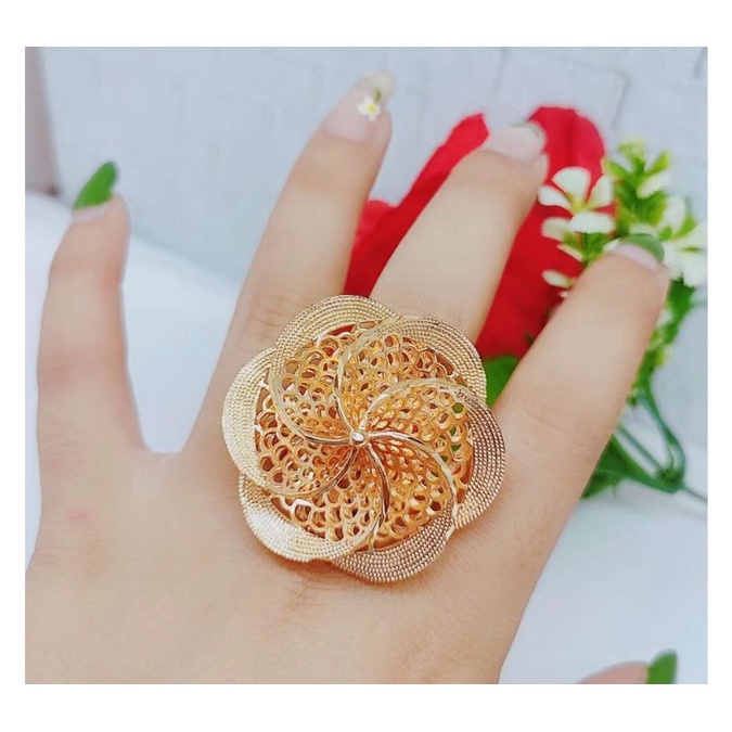 Cincin Titanium Lapis Emas Model Bunga Kendari Best Seller