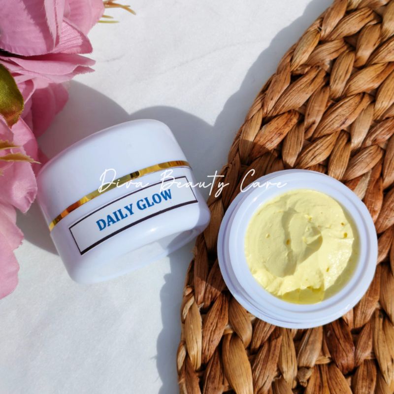 Daily Glow/Cream Siang Glowing kuning