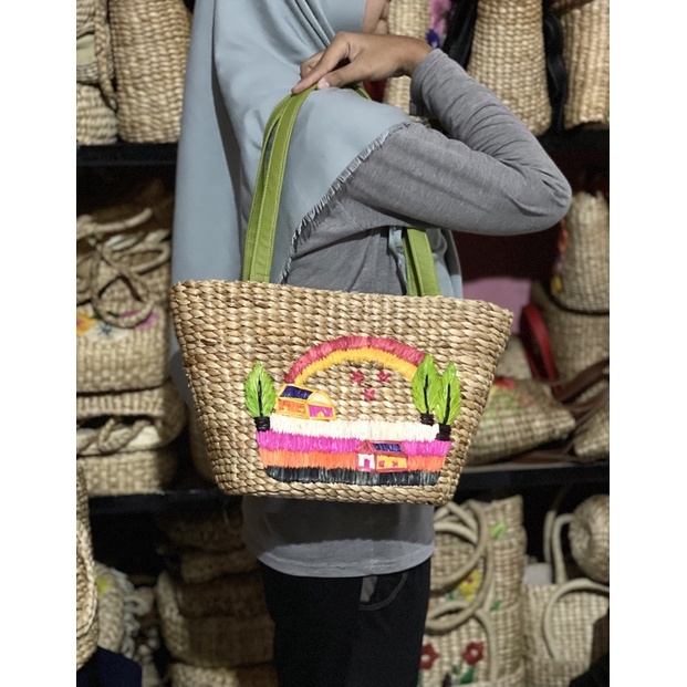 Tas Enceng ember sulam pemandangan tali vinil warna