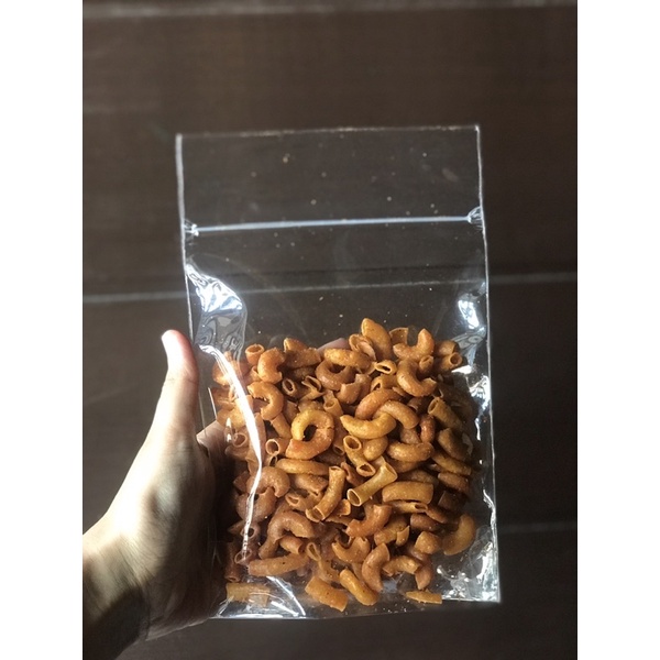 

Makaroni Panggang pedas 100gr