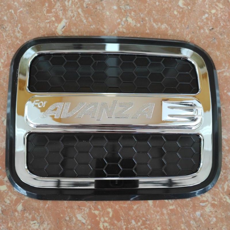 Tank cover Tutup tangki bensin TOYOTA Avanza lama 2004 sampai 2011 HITAM DAN CHROME CROME 2005 2006 2007 2008 2009 2010