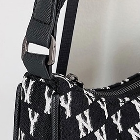 Shoulder bag Wanita Crossbody bag tas Wanita Import tas wanita kekinian tas wanita branded tas wanita terbaru tas bahu wanita sling bag wanita tas make up Shoulder bag Wanita Crossbody bag tas Wanita Import tas wanita kekinian tas wanita branded 207