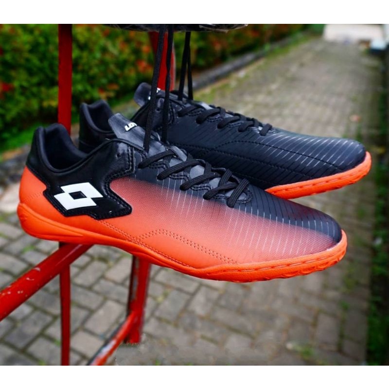 LOTTO SEVERE IN BLACK BRIGHT PEACH