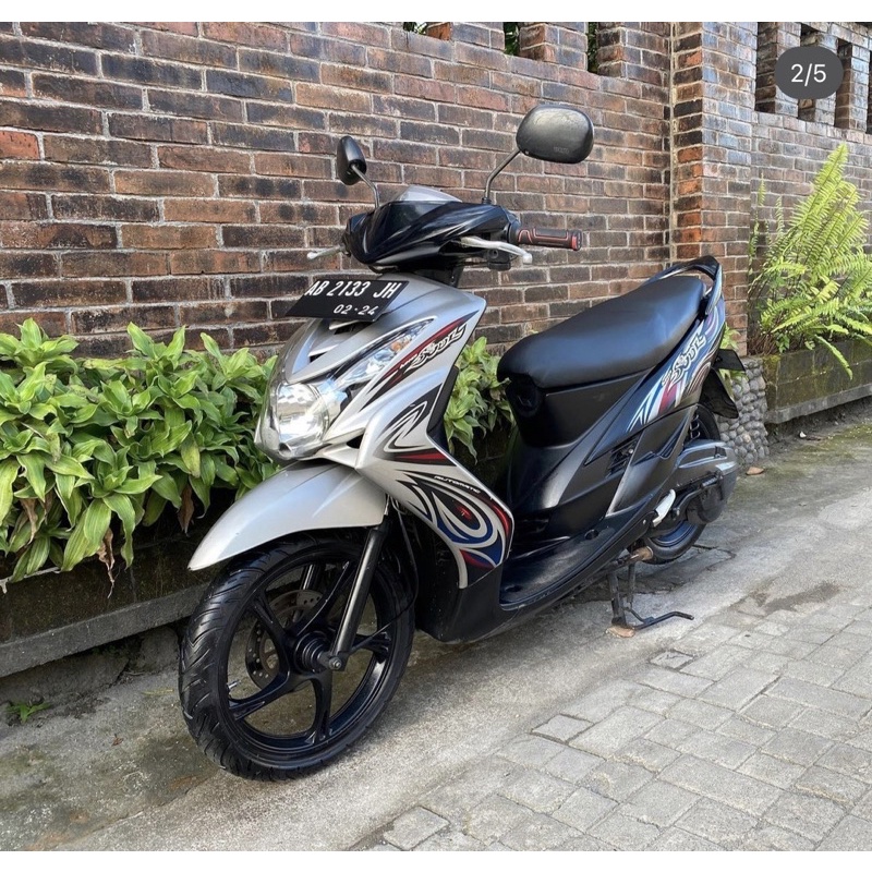 STIKER STRIPING MIO SOUL 2008 SILVER HITAM