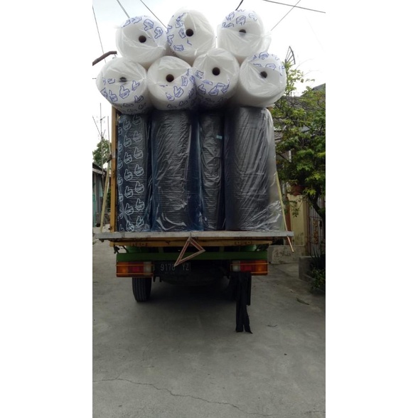 

Bubble Wrap Merek SIP roll 125 cm x 50 Meter - Bening, 2 koma 4kg