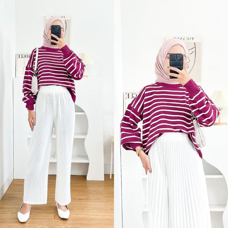 SWEATER KNIT STRIPE SISSY CROP ATASAN RAJUT MOTIF GARIS OVERSIZE TEBAL