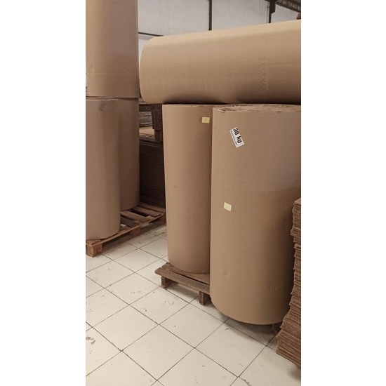 

Karton Lembaran Single Face 1 ROLL gabungan Uk. Lebar 40 cm x 40 meter