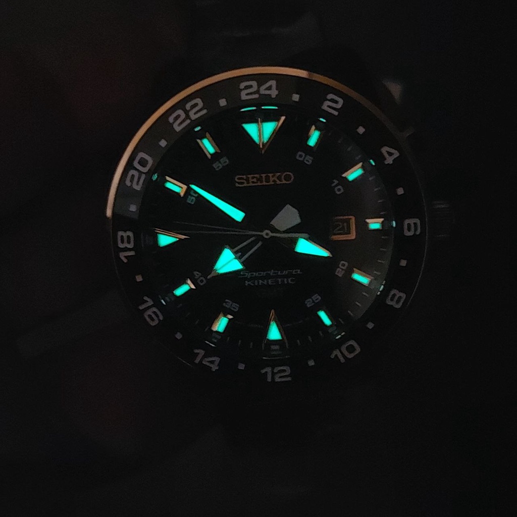 Seiko Sportura SUN026P1 Kinetic GMT Black Gold - Jam Tangan Pria SUN026