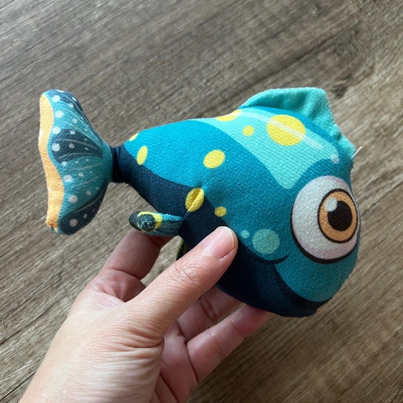 Ocean fish squeaky toy