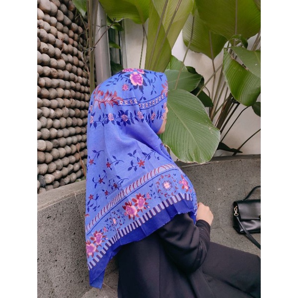 Jilbab Hijab Kerudung Segiempat Lasercut laser cut lasercut  S4 Voal Denay Denai Motif Bunga KW Prem
