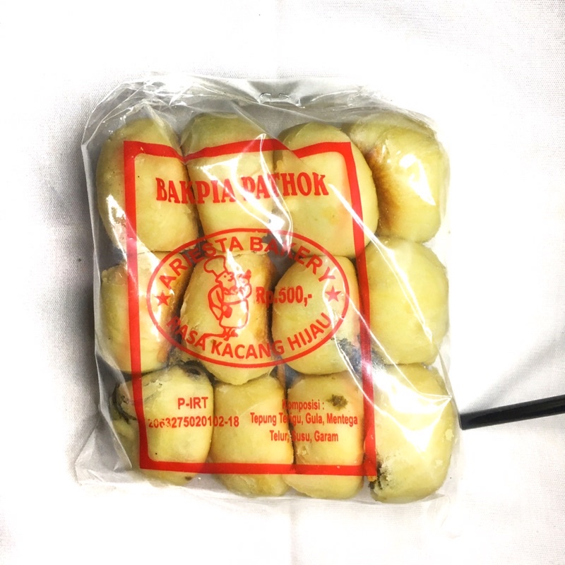 

Bakpia Pathok kacang hijau isi 12