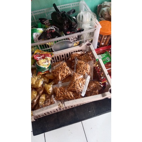 

basreng daun jeruk pedas