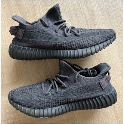 ADIDAS YEEZY BOOST 350 V2 BLACK NON REFLECTIVE