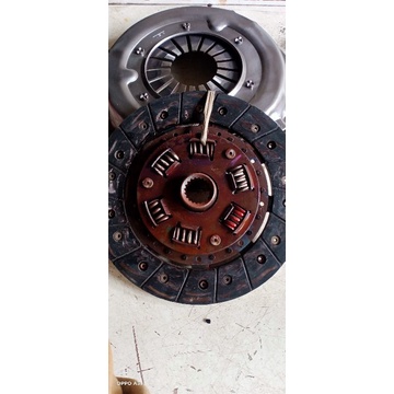 kampas kopling set matahari ford laser