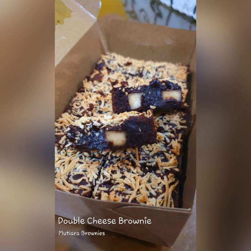 

double cheese mutiara brownies