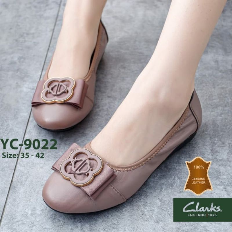 Clarks / Clarks Flat YC-9022 / Sepatu clarks wanita / clarks flat logo