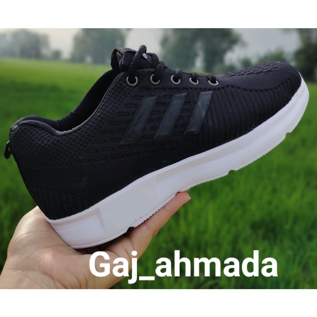 Sepatu Sneakers Pria NK Zoom - sepatu olahraga - sepatu fashion TD - sepatu sekolah hitam polos