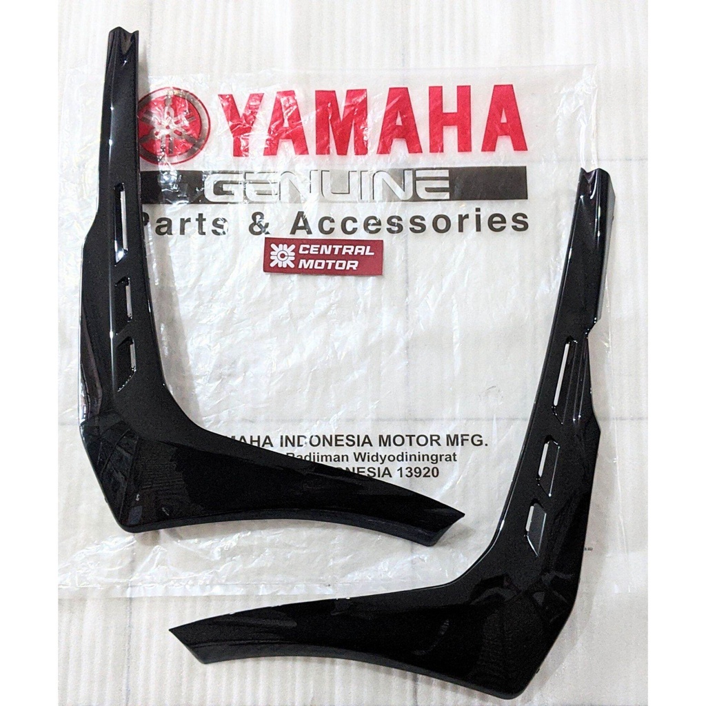 Sayap Bawah Freego Free Go Hitam Metalik Glossy Mole Depan Bawah Kanan Kiri Sepasang Original Yamaha
