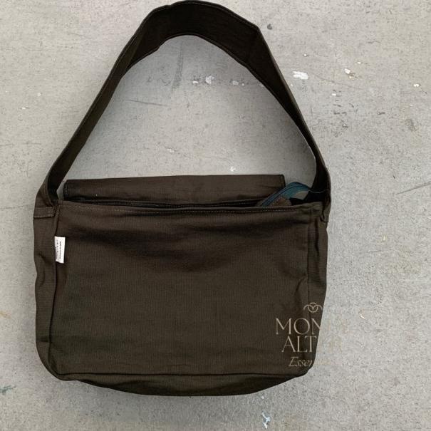 LONDON BAG / Tas Selempang Canvas / Canvas Sling Bag - Army