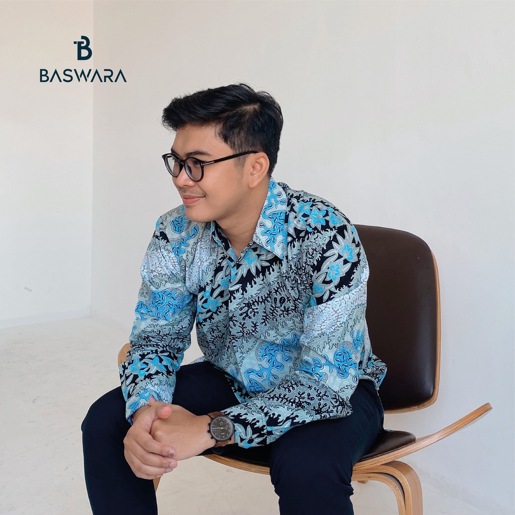 Baswara Batik Karsa Lengan Panjang Biru Muda A36