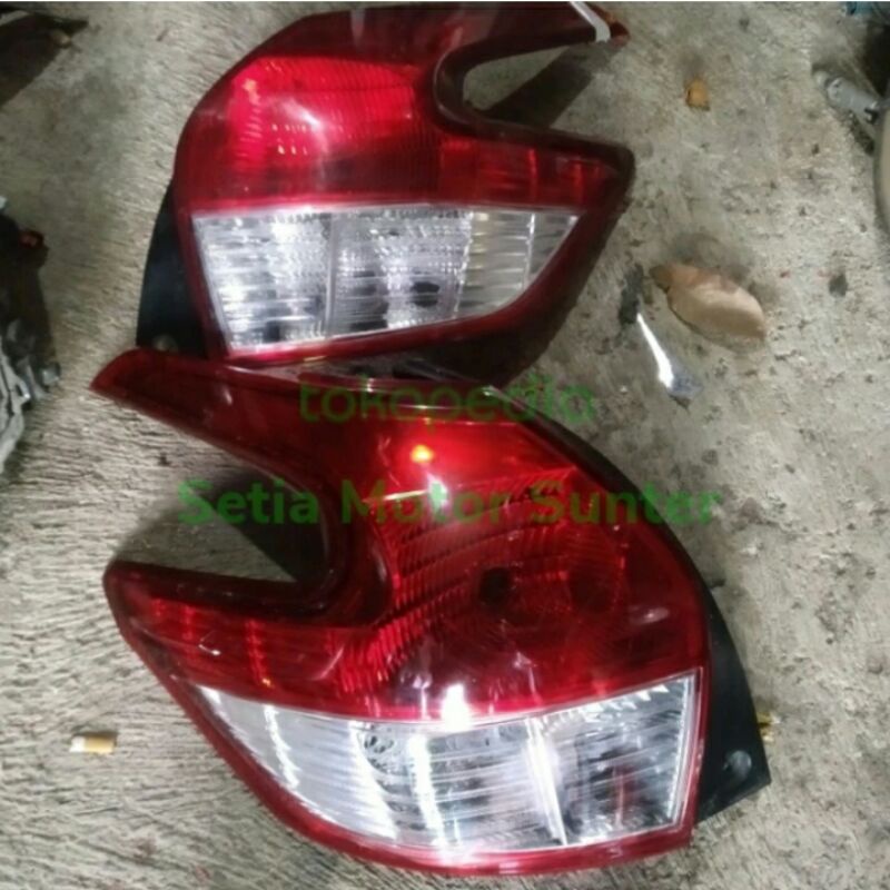 stoplamp Lampu belakang yaris 2014 2015