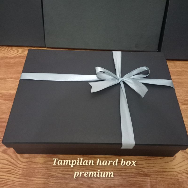 HAMPERS COWOK KADO ULTAH COWOK MUSLIM (HARD BOX PREMIUM)