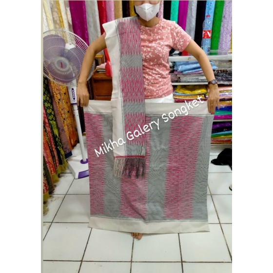 Songket Tarutung Sibolang Rasta Mesin