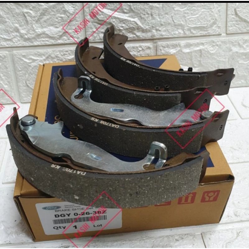 brake shoe atau kampas rem belakang Mazda 2 mazda2 original