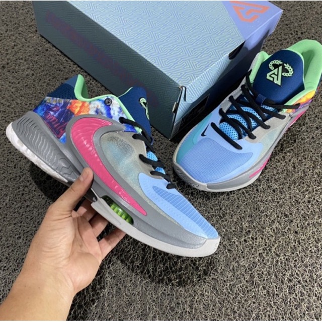 (Size 40-46) Zoom Freak 4 Family Blue / Sepatu basket