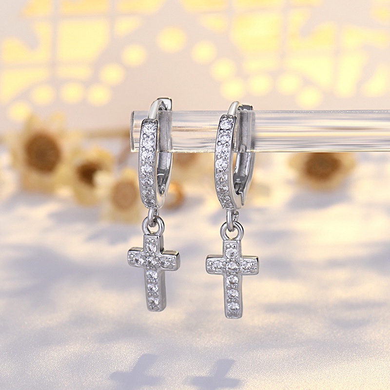 Anting Buckle Micro Zircon Berlian Penuh Bahan 925 Silver Gaya Korea Untuk Wanita