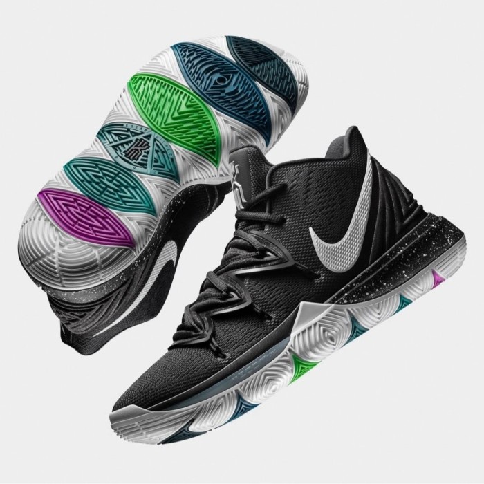 Sepatu Kyrie Irving 5 Black Magic Basket Ball Premium Original Kyrie 5