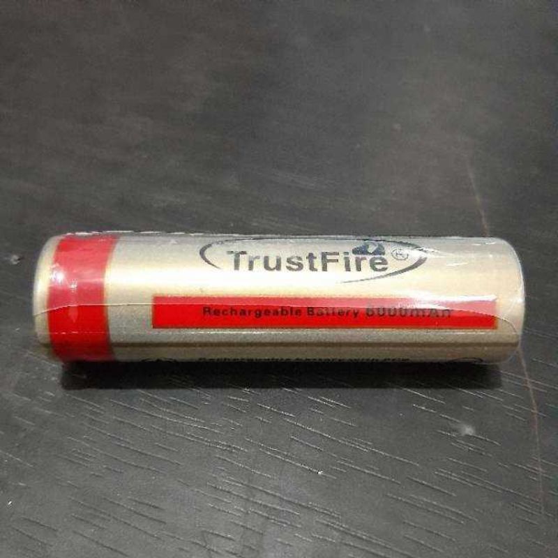 TrustFire Baterai 18650 Protection 6000mAh 3.7V Button Top - BRC18650