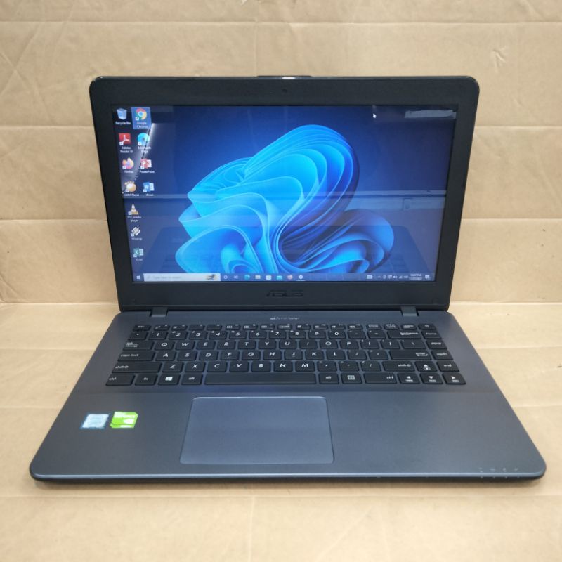 Laptop Asus A442U Intel core i5-8250U RAM 4 GB HDD 1TB 930MX