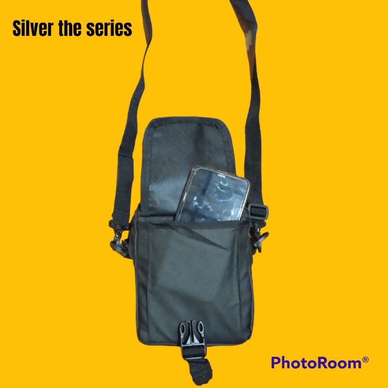 TAS VOLCOM TAS SELEMPANG SILVER TAS SILVER SLING BAG SILVER WATERPROOF