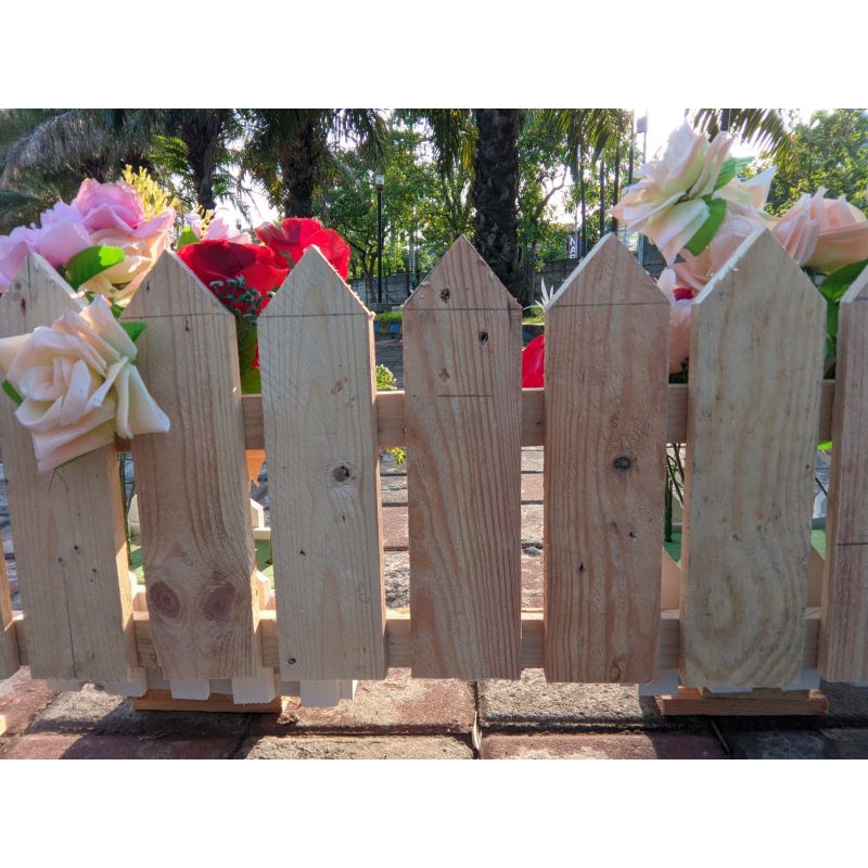 Jual Pagar kayu natural pagar bermain pagar Playground pagar Playground