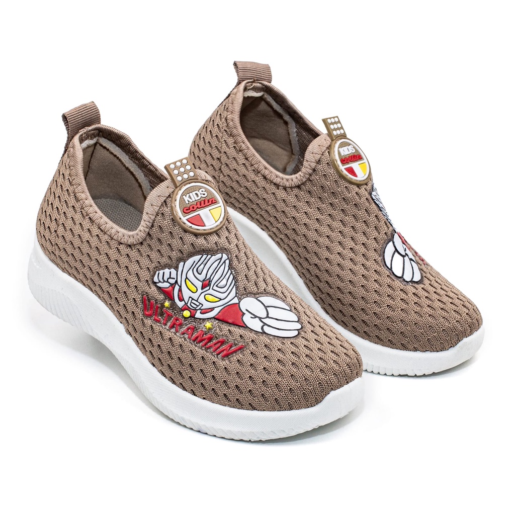 Sneakers Slip On Anak Anak Tanggung Tanpa Tali Motif Ultraman E102