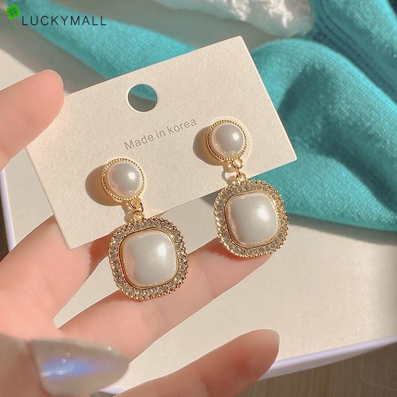 Anting S925 Silver Bentuk Persegi Aksen Mutiara Kristal Gaya Korea Untuk Wanita