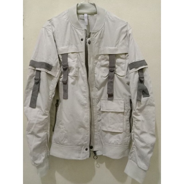 zara man ariel noah limited