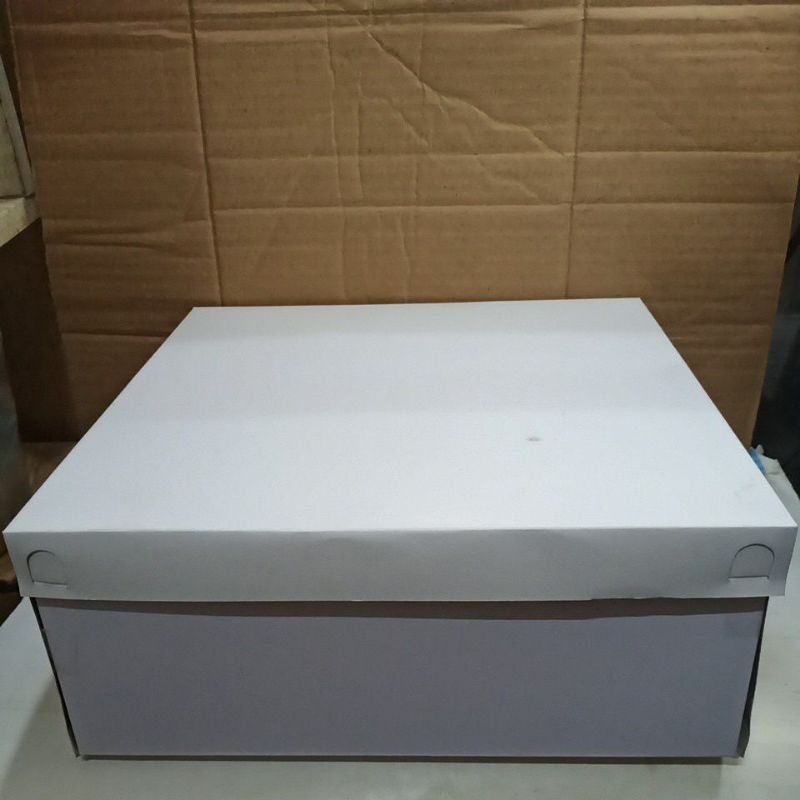 Box Dus Kotak Kue Roti Putih 30 x 30 x 12 cm