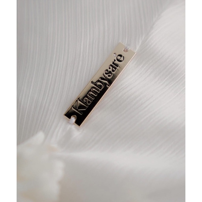 

PLAT GOLD SWAROVSKI / label EKSLUSIF klambysare