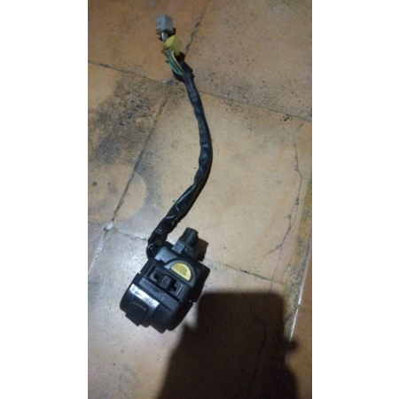 Holder kiri saklar lampu original satria fu