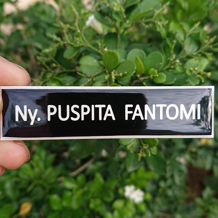 

NAMA DADA NAMETAG POLOS