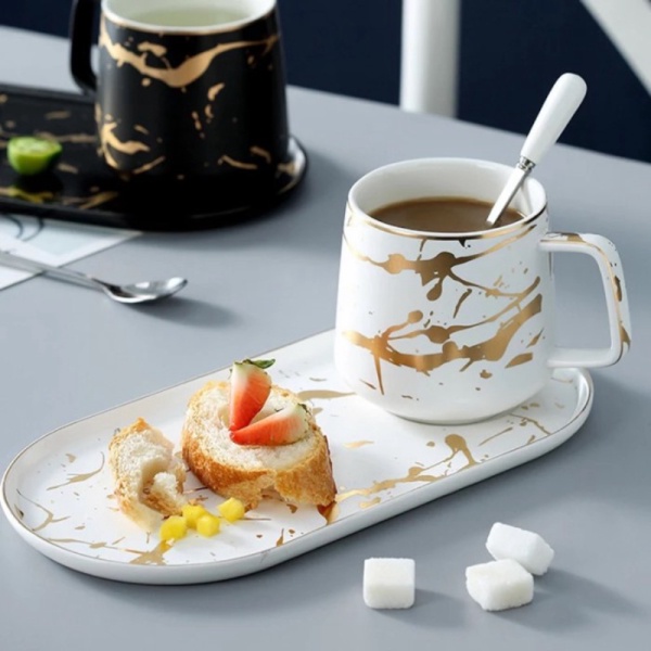 

Dijual Marble Breakfast Plate Set with !ug Gold/ Set Tray amarble with Mug - Putih Diskon