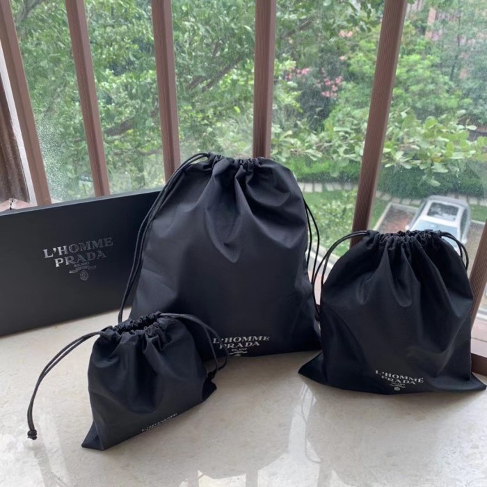 Tas Kosmetik Pouch Serut L Homme Prada Set Isi 3 Pc