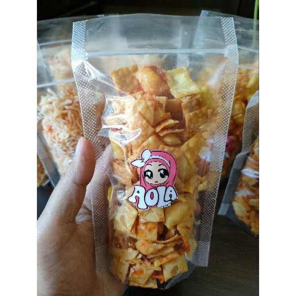 

Kering pangsit Aola